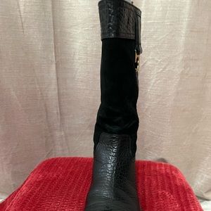 TORY BURCH Corey Black Croc Embossed Leather Cap Toe Mid Calf Boots Size 8 1/2